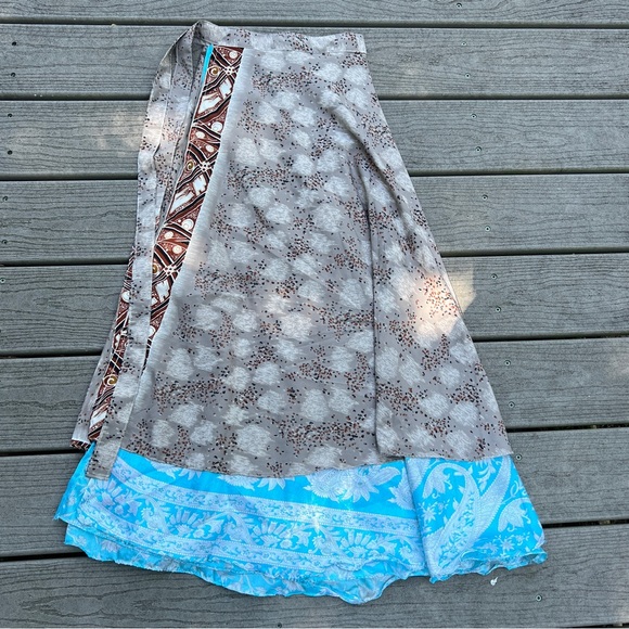 Double Layer Patterned Grey and Blue Women's Maxi Skirt. One Size. - Picture 3 of 10